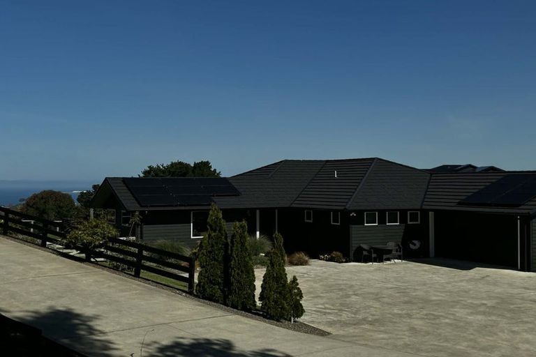 Photo of property in 204 Eskridge Drive, Eskdale, Napier, 4182