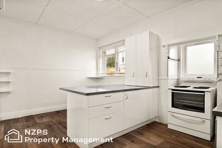 Photo of property in 31 Mataora Road, Kenmure, Dunedin, 9011