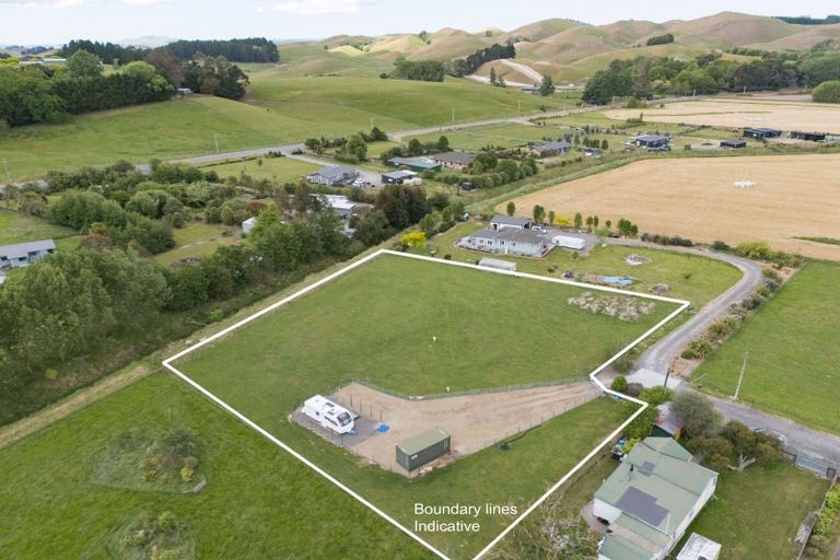 Photo of property in 2a Rathbone Street, Waipawa, 4210