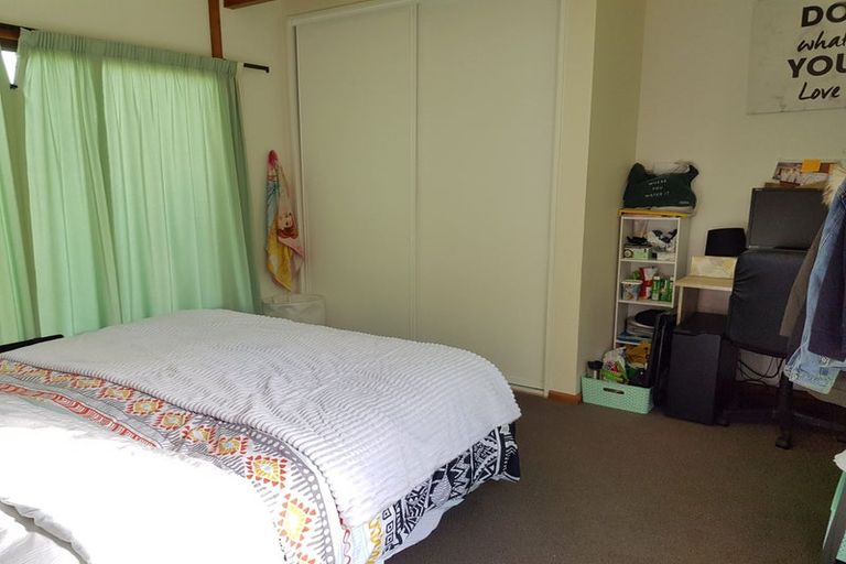 Photo of property in 36 Coniston Avenue, Ilam, Christchurch, 8041