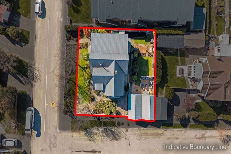 Photo of property in 2 Hart Street, Maori Hill, Timaru, 7910