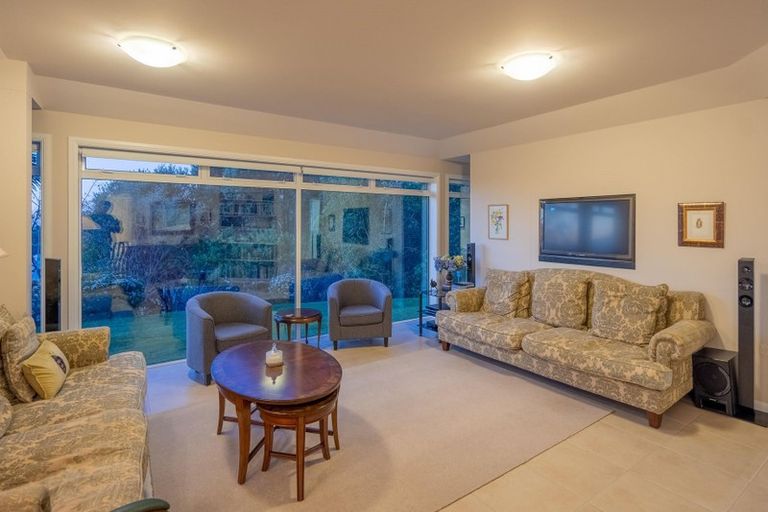 Photo of property in 35b Kotare Street, Waikanae, 5036