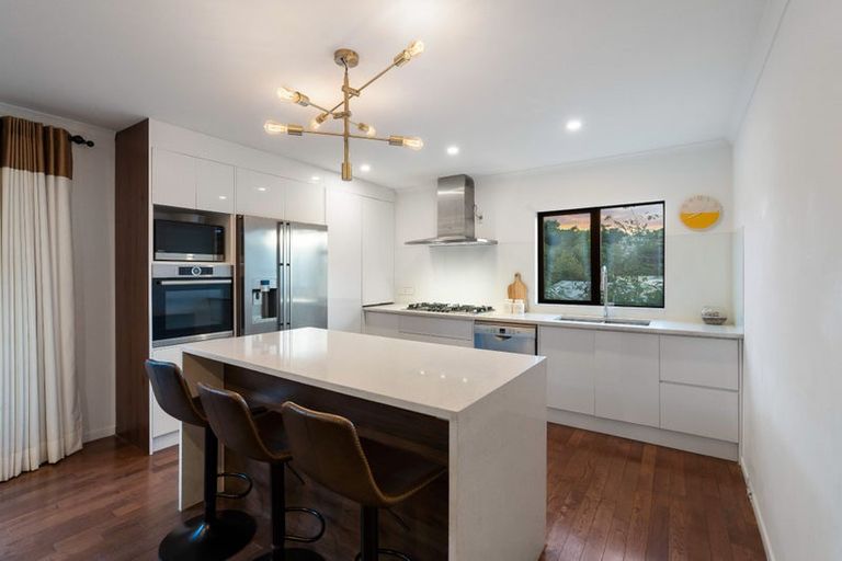 Photo of property in 1b Makora Road, Massey, Auckland, 0614