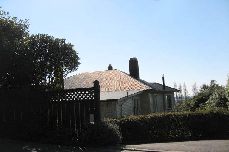 Photo of property in 15a Whareora Terrace, Cashmere, Christchurch, 8022