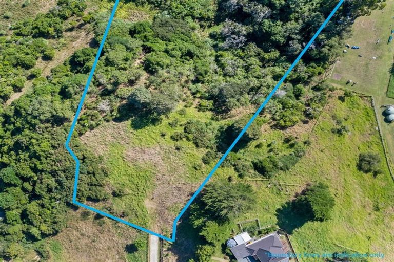 Photo of property in 395 Whitford Road, Whitford, 2571