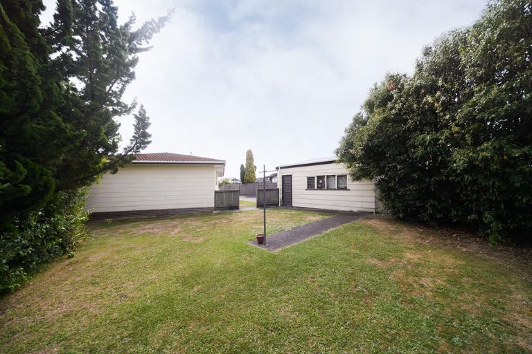 Photo of property in 35 Fitzroy Street, Terrace End, Palmerston North, 4410
