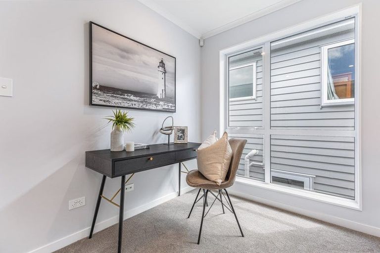 Photo of property in 123c Forrest Hill Road, Forrest Hill, Auckland, 0620