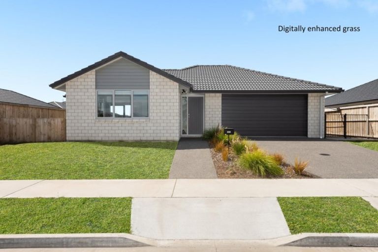 Photo of property in 35 Piata Street, Papamoa Beach, Papamoa, 3118