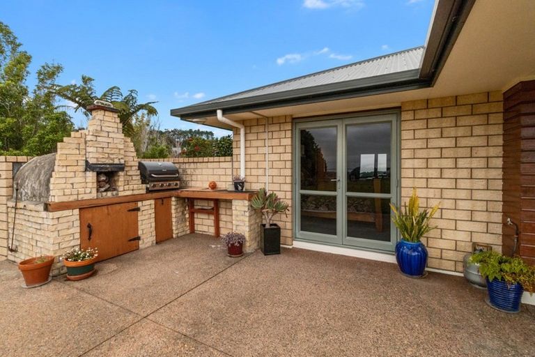 Photo of property in 281a Lund Road, Aongatete, 3178