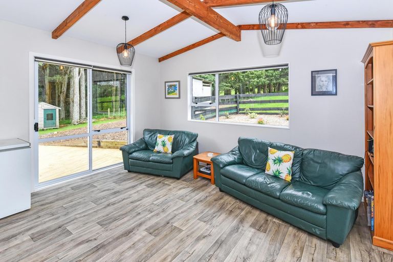 Photo of property in 32b Morley Road, Waiuku, 2681