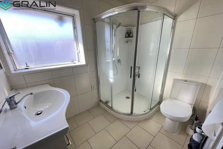 Photo of property in 26 Rosier Road, Glen Eden, Auckland, 0602