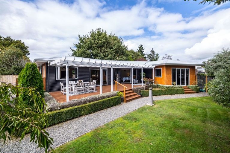 Photo of property in 12 Wood Street, Greytown, 5712