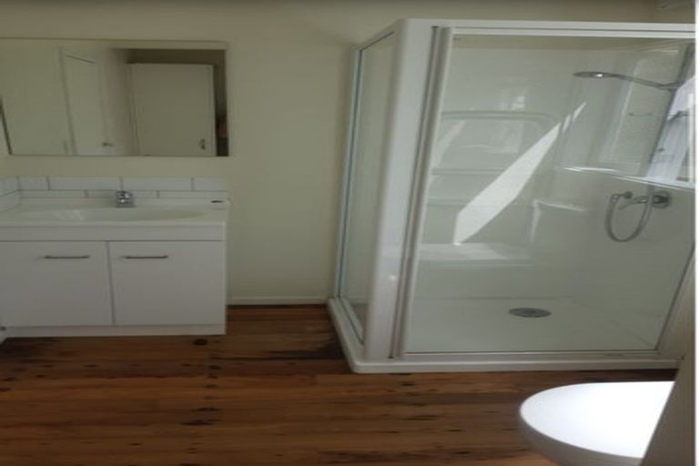 Photo of property in 9 Ngaio Gorge Road, Ngaio, Wellington, 6035