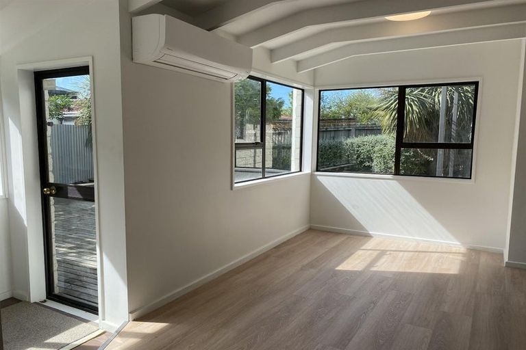 Photo of property in 8 Brixton Street, Islington, Christchurch, 8042