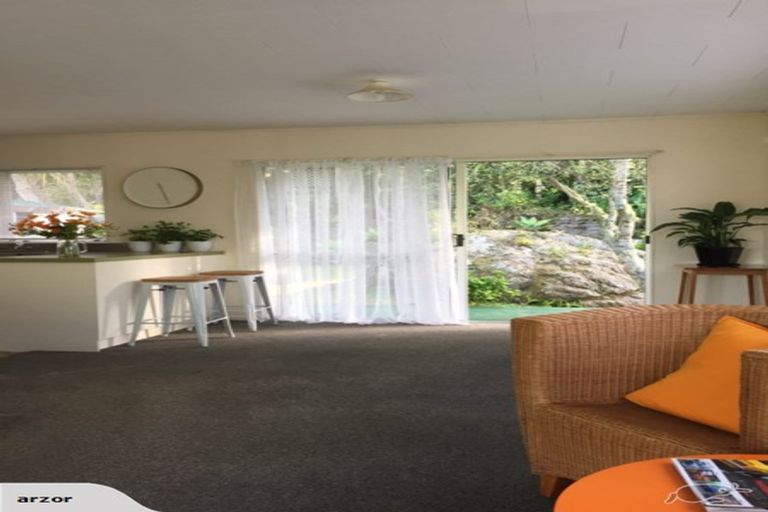 Photo of property in 127 Park Avenue, Whangamata, 3620