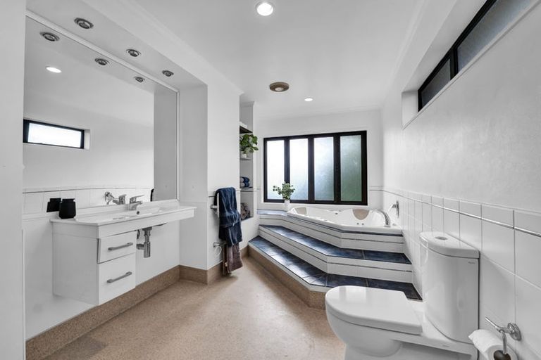 Photo of property in 74 Rata Street, Hawera, 4610