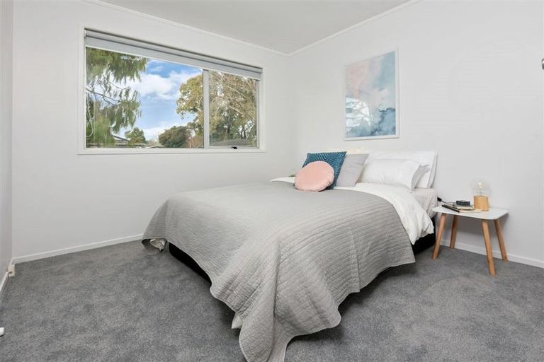 Photo of property in 4 Lyren Place, Half Moon Bay, Auckland, 2012