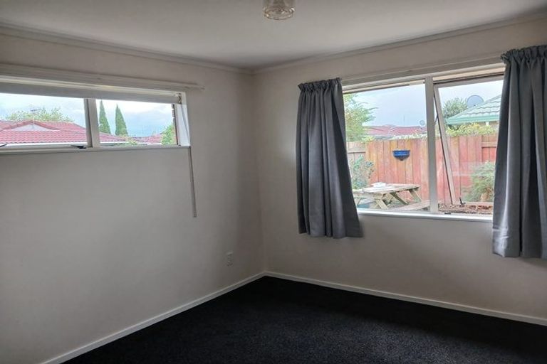 Photo of property in 2 Jubilee Court, Palmerston North, 4410