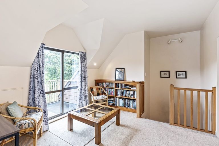 Photo of property in 24a Karu Crescent, Waikanae, 5036