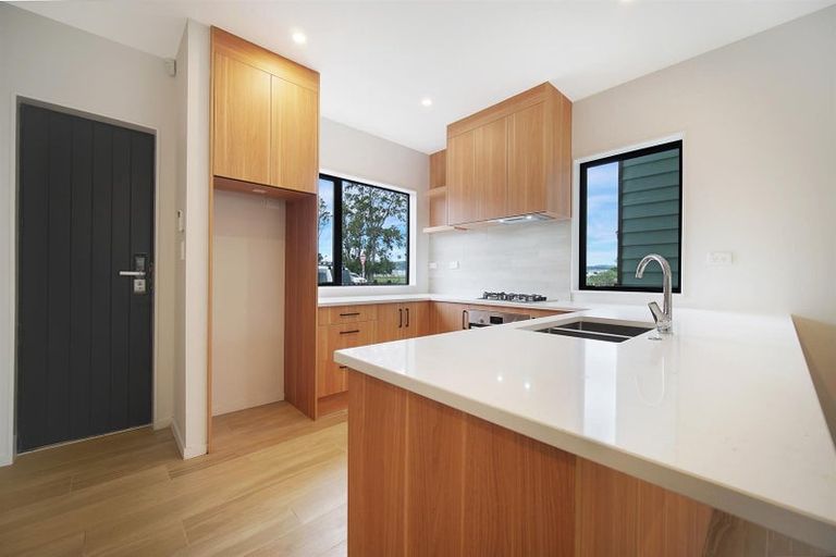 Photo of property in 7 Bei Road, Papakura, 2110