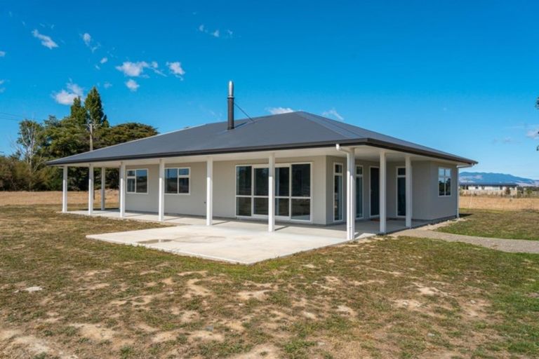 Photo of property in 70 Duddings Line, Tauherenikau, 5771