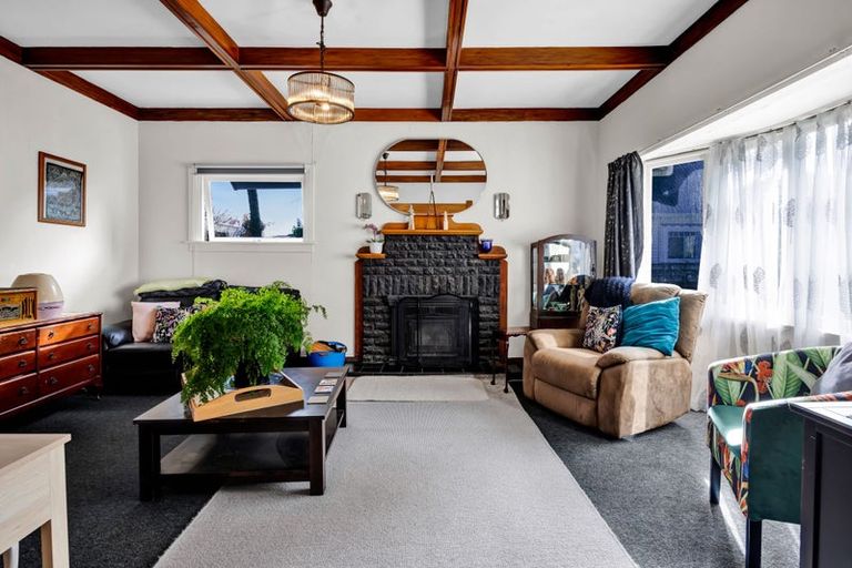 Photo of property in 75 Broadway, Stratford, 4332