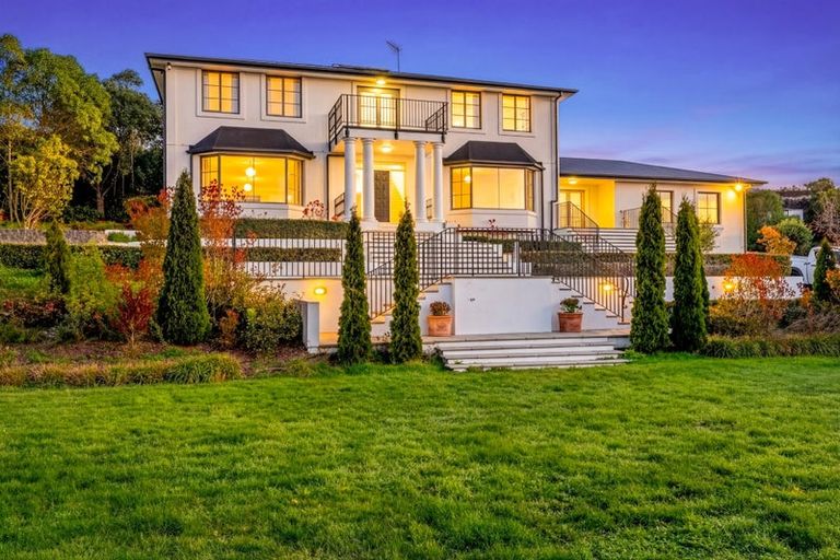 Photo of property in 70 Belleview Terrace, Mount Pleasant, Christchurch, 8081