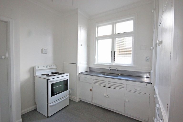 Photo of property in 94 Havill Street, Takaro, Palmerston North, 4410