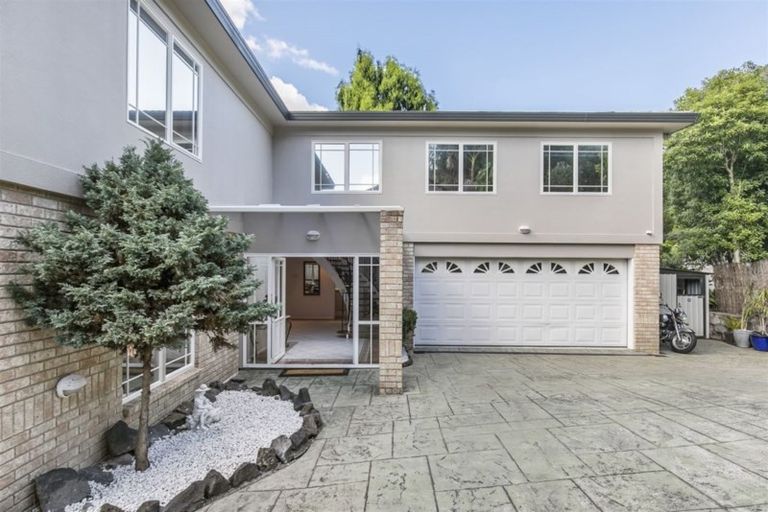 Photo of property in 308 Glenvar Road, Torbay, Auckland, 0630