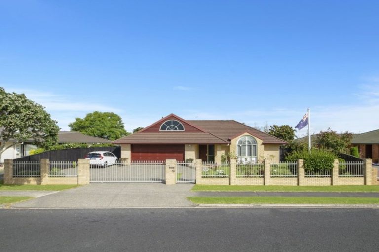 Photo of property in 34 Longford Park Drive, Takanini, 2112