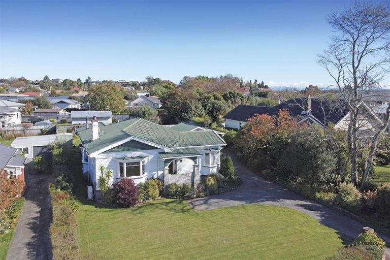 Photo of property in 12 Tavistock Road, Waipukurau, 4200