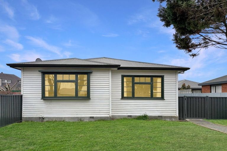 Photo of property in 19 Oak Grove, Ashburton, 7700