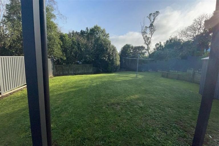Photo of property in 238 Bridge Street, Eltham, 4322
