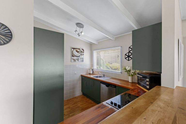 Photo of property in 230 Upper Harbour Drive, Greenhithe, Auckland, 0632