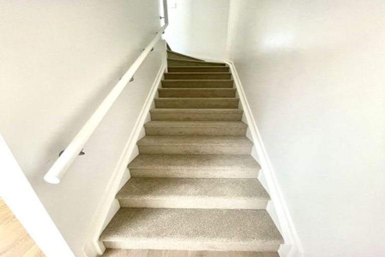 Photo of property in 15/39 Pakuranga Road, Pakuranga, 2010