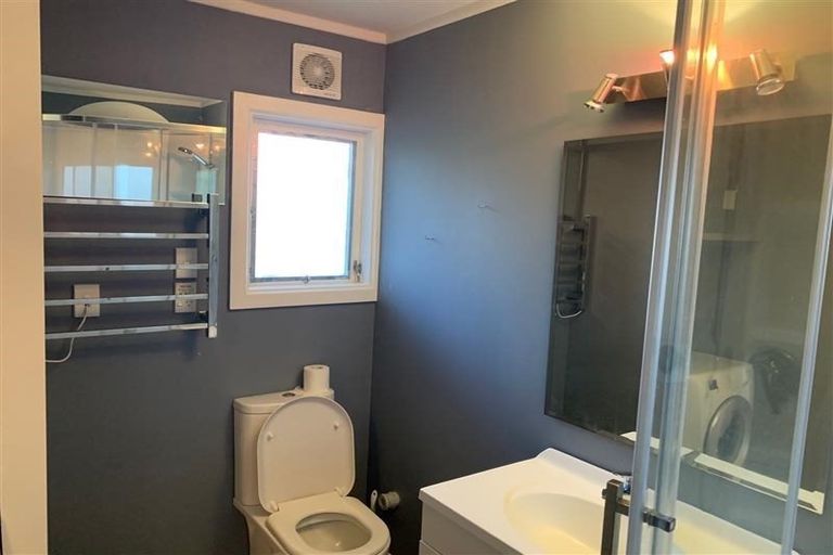 Photo of property in 1c/145 Ohiro Road, Brooklyn, Wellington, 6021