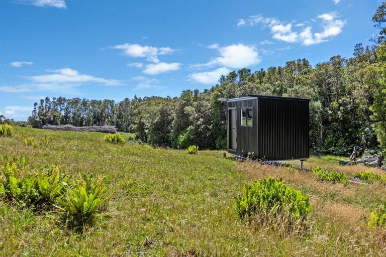 Photo of property in 1878 Mangorei Road, Mangorei, New Plymouth, 4371