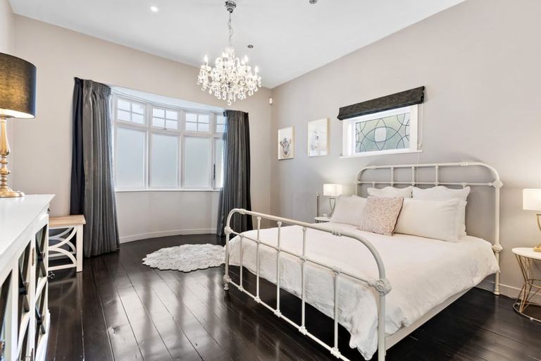 Photo of property in 57 Sefton Street, Wadestown, Wellington, 6012