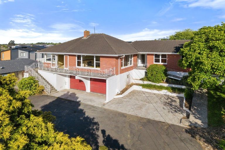 Photo of property in 61 Dixon Road, Glenview, Hamilton, 3206