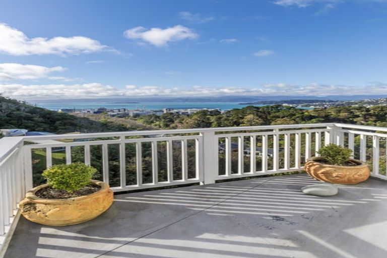 Photo of property in 44 Orangi Kaupapa Road, Northland, Wellington, 6012