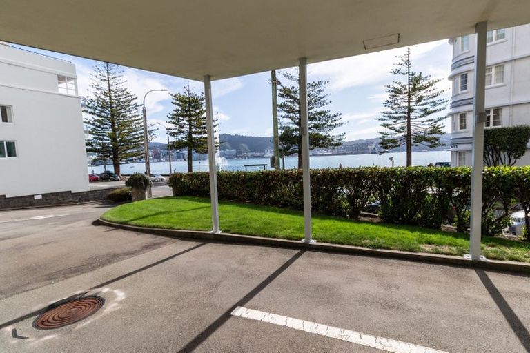 Photo of property in Wharenui Apartments, 274 Oriental Parade, Oriental Bay, Wellington, 6011