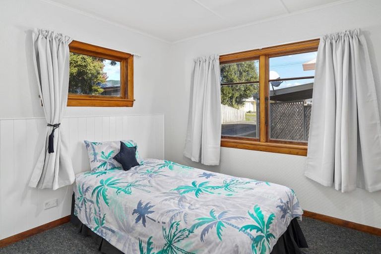 Photo of property in 2/25 Manson Avenue, Stoke, Nelson, 7011