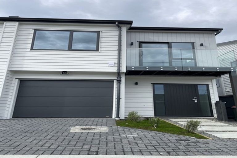 Photo of property in 75 Cardiff Road, Pakuranga, Auckland, 2010