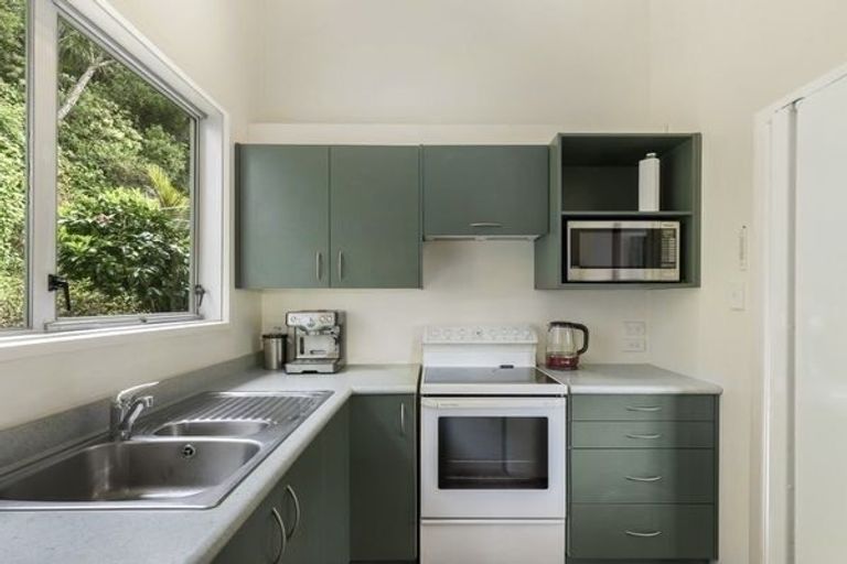 Photo of property in 5 Monmouth Way, Wilton, Wellington, 6012