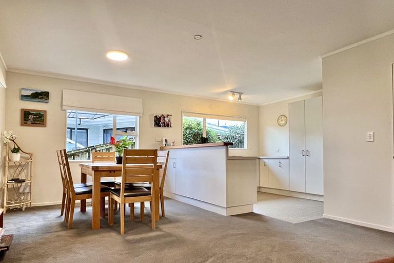 Photo of property in 4 Allman Drive, Coromandel, 3506