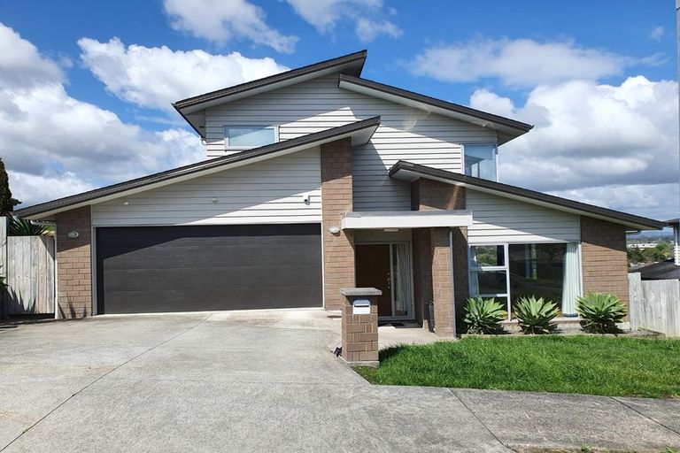 Photo of property in 65 Kirikiri Drive, Papakura, 2110