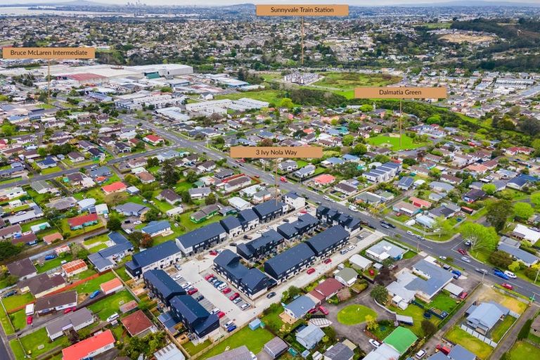 Photo of property in 3 Ivy Nola Way, Henderson, Auckland, 0612