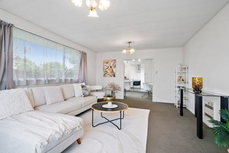 Photo of property in 1/108 Buchanans Road, Hei Hei, Christchurch, 8042