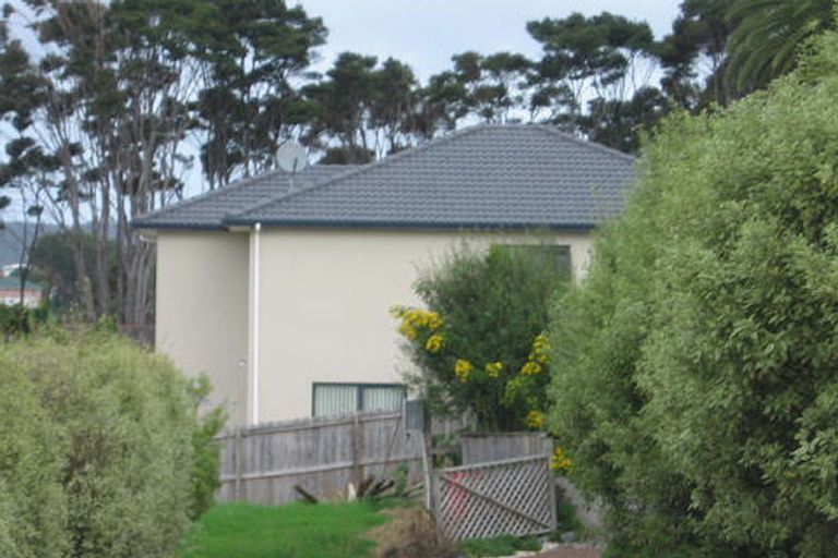 Photo of property in 8 San Pablo Way, Henderson, Auckland, 0612