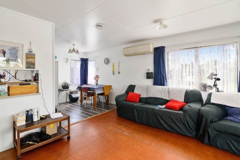 Photo of property in 11 Harold Crescent, Fordlands, Rotorua, 3015